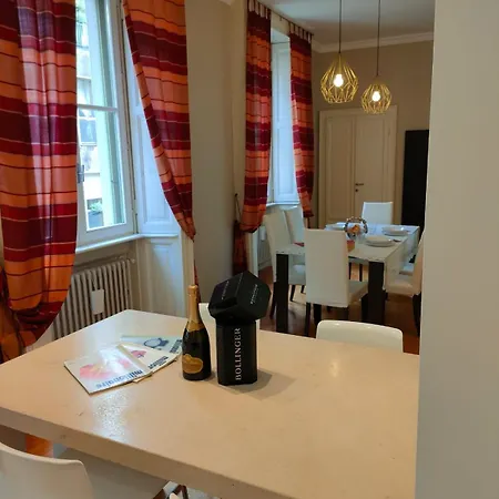 Esclusive & Elegant Loft, Duomo 10 Minutes Appartement *