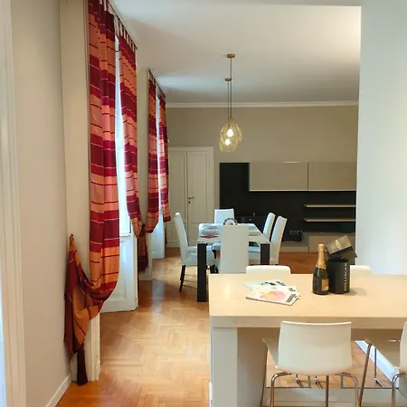 Appartement Esclusive & Elegant Loft, Duomo 10 Minutes Milaan