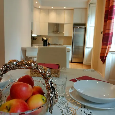 Esclusive & Elegant Loft, Duomo 10 Minutes 아파트