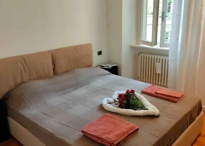 Esclusive & Elegant Loft, Duomo 10 Minutes * Milano