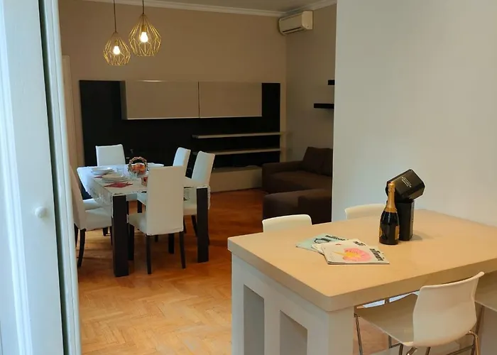 Appartamento Esclusive & Elegant Loft, Duomo 10 Minutes Milano