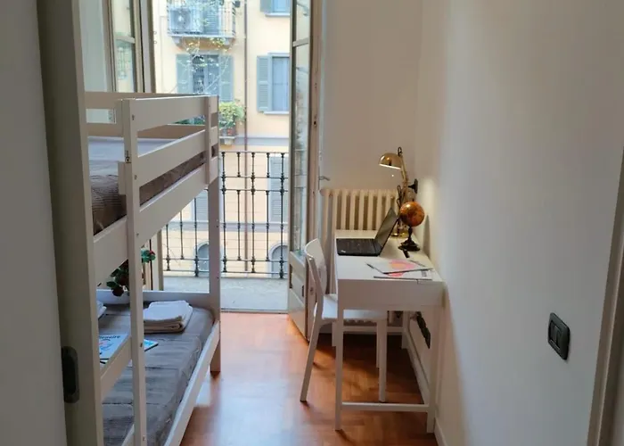 Esclusive & Elegant Loft, Duomo 10 Minutes Milano