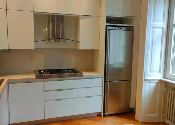 Esclusive & Elegant Loft, Duomo 10 Minutes * Milano