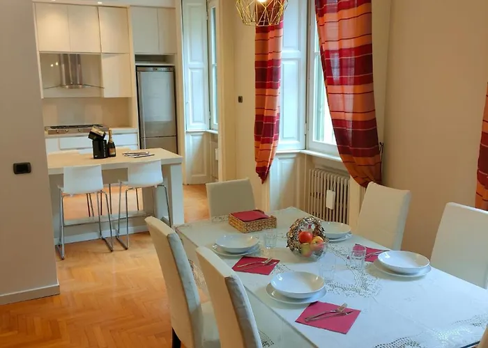 Esclusive & Elegant Loft, Duomo 10 Minutes * Milano