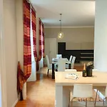 Апартаменты Esclusive & Elegant Loft, Duomo 10 Minutes Милан