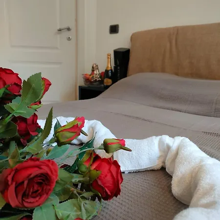 Apartment Esclusive & Elegant Loft, Duomo 10 Minutes *