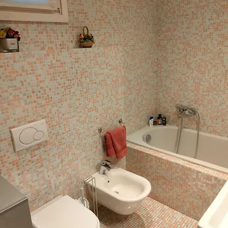 Esclusive & Elegant Loft, Duomo 10 Minutes Appartement